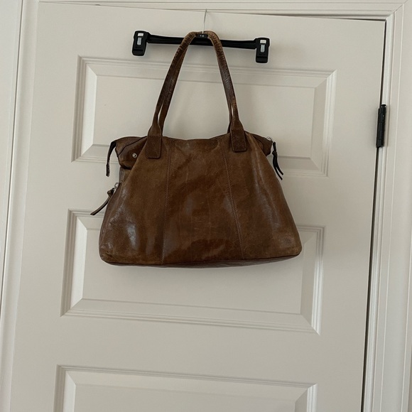 HOBO Rich Brown Leather Shoulder Bag - Picture 3 of 9